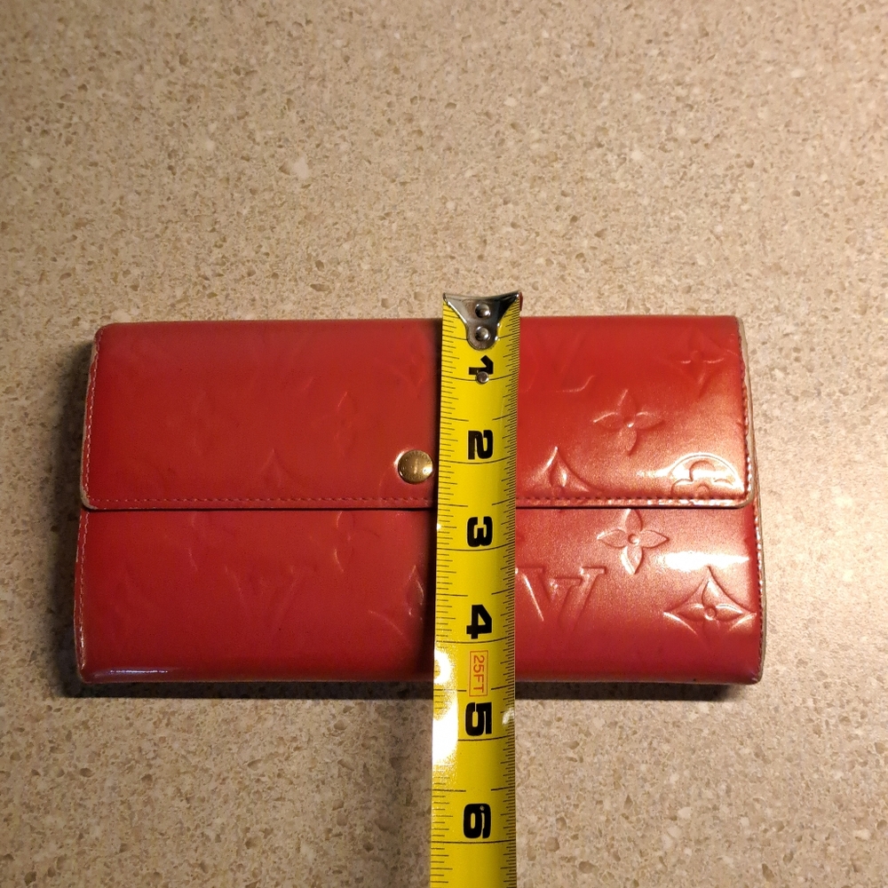 Louis Vuitton Sarah Vernis Long Wallet - Picture 13 of 14